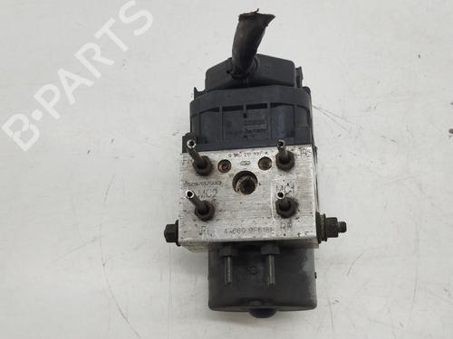 Used ABS pump NISSAN PRIMERA (P11) [1996-2002]  25255822