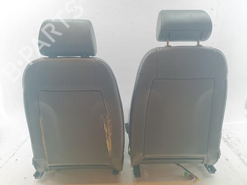 Fotel przedni prawy AUDI A4 B6 Avant (8E5) 1.8 T Banco de condutor adulterado
