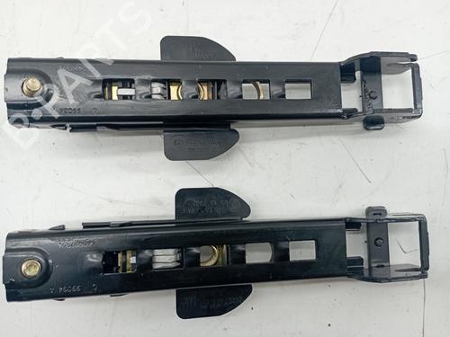 Fotel przedni prawy AUDI A4 B6 Avant (8E5) 1.8 T 8E0857833