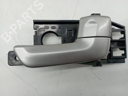 rear-right-interior-door-handle-kia-sportage-ii-je_-km_-2004-2005-2006-2007-2008-2009-2010-2011-25609425 main image