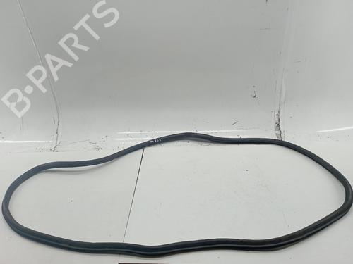 Used Rubber door seal AUDI A4 B6 Avant (8E5) 1.9 TDI (130 hp) 25671511