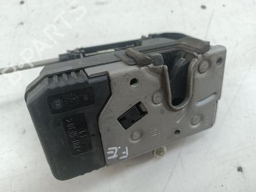 Türschloss links vorne OPEL MERIVA A MPV (X03) 1.8 (E75) | BP25979294C98