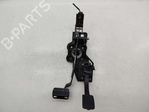 Used Pedal PEUGEOT 3008 II SUV (MC_, MR_, MJ_, M4_) 1.5 BlueHDi 130 (131 hp) 26129001