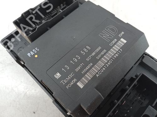 Fuse box OPEL VECTRA C Estate (Z02)  | BP26176485E1 