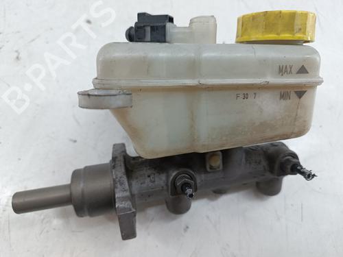 Used Brake master cylinder VW POLO IV (9N_, 9A_) 1.2 12V (69 hp) 26317141