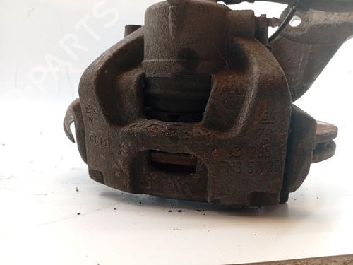 Left front steering knuckle OPEL VECTRA C Estate (Z02)  | BP26374125M25