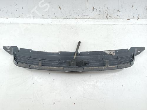 Grill FORD FOCUS II (DA_, HCP, DP)  8M51-8200-BD
