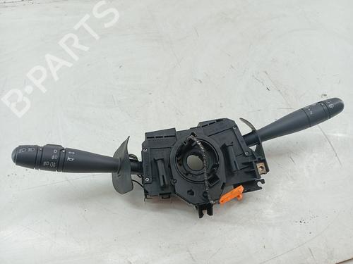 Used Steering column stalk RENAULT CLIO II (BB_, CB_) 1.2 (BB0A, BB0F, BB10, BB1K, BB28, BB2D, BB2H, CB0A,... (58 hp) 26966045