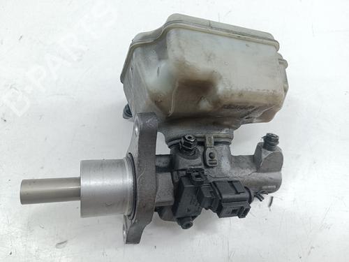 Hovedbremsecylinder SKODA OCTAVIA II (1Z3) 1.6 TDI (105 hp) 27184506
