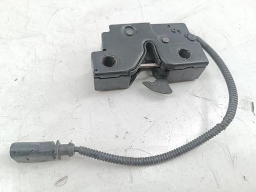 Hood lock SEAT IBIZA IV (6J5, 6P1)  | BP27203990C133