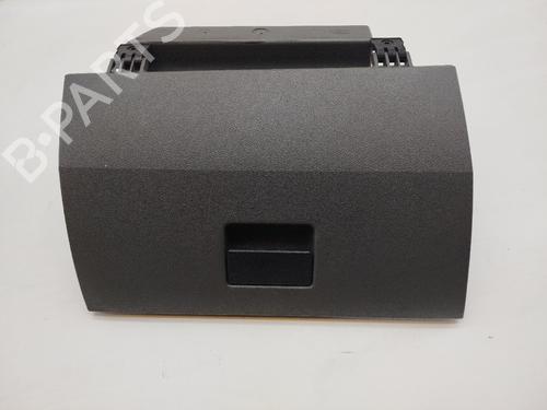 Dashboardkastje FORD FIESTA V (JH_, JD_) 1.4 16V (80 hp) 27321432