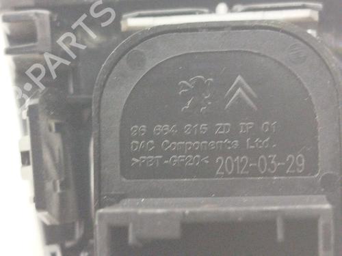 Andre CITROËN DS5 2.0 HDi 165 | BP27383149O1 