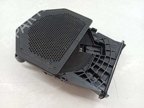 BP27460827M83 main image