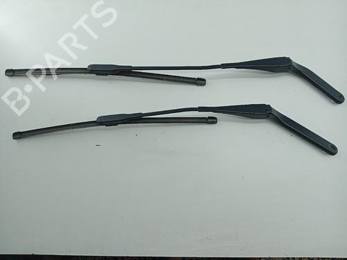 Used Front windshield wiper arm BMW 1 (E87) 116 i (115 hp) 27475614