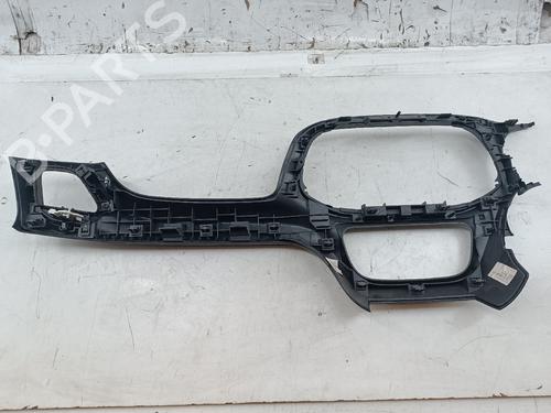 BP27549094O1 main image