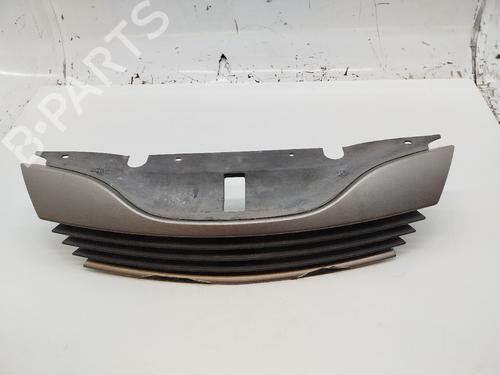Używane Atrapa chłodnicy / Grill RENAULT LAGUNA II Grandtour (KG0/1_) 1.9 dCi (KG0G) (120 hp) 27571863