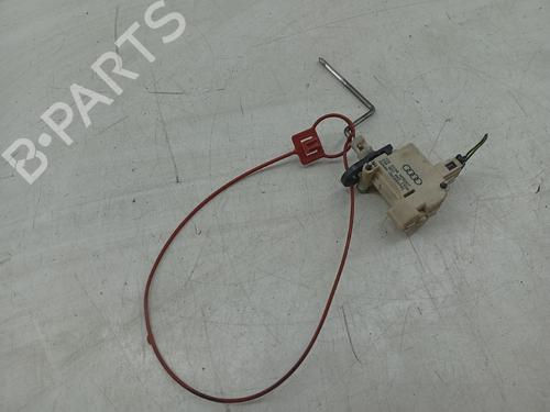 Tanklåg AUDI A4 B7 Avant (8ED) 2.0 TDI (140 hp) 27639966