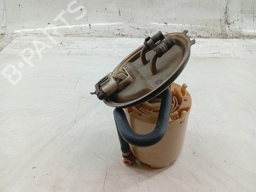 Used Fuel pump OPEL CORSA B (S93) 1.2 i (F08, F68, M68) (45 hp) 27661469