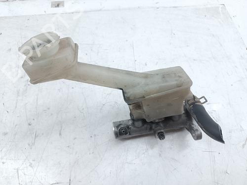 Used Brake master cylinder NISSAN X-TRAIL I (T30) 2.5 4x4 (179 hp) 27702582