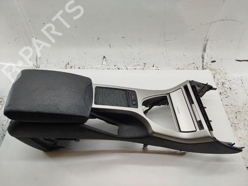 Used Armrest / Center console BMW X5 (E53) 3.0 i (231 hp) 31253920