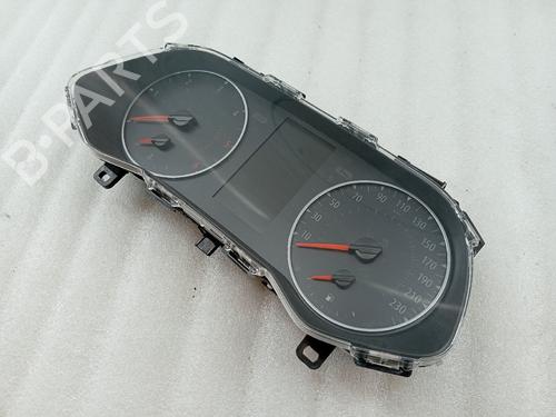 Instrument cluster RENAULT CLIO V (B7_) 1.5 Blue dCi 115 (B7AD) | BP28001323C47