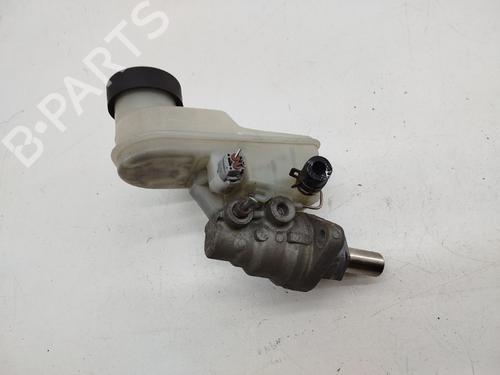 Brake master cylinder TOYOTA YARIS (_P1_) 1.0 (SCP10_, SCP10R) | BP28119242M77 