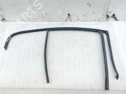 BP28128101O1 main image