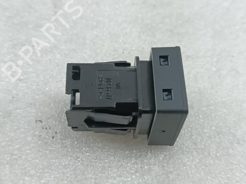 Used Switch PEUGEOT 5008 II (MC_, MJ_, MR_, M4_) [2016-2025]  28523824