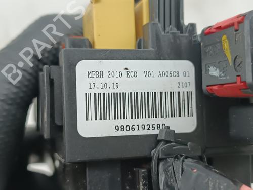 Zekeringkast PEUGEOT 5008 II (MC_, MJ_, MR_, M4_)  | BP28524316E1 