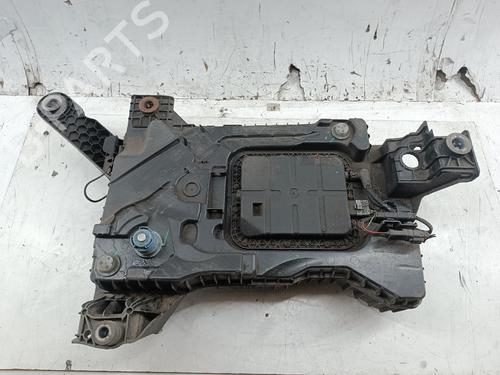 Used AdBlue tank PEUGEOT 308 SW II (LC_, LJ_, LR_, LX_, L4_) 1.5 BlueHDi 100 (102 hp) 28610180