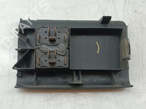 Used Switch AUDI A4 B5 (8D2) [1994-2001]  28727046