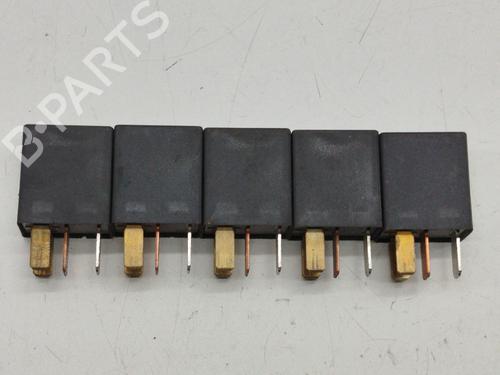 Other TOYOTA AVENSIS (_T22_) | BP28795042O1