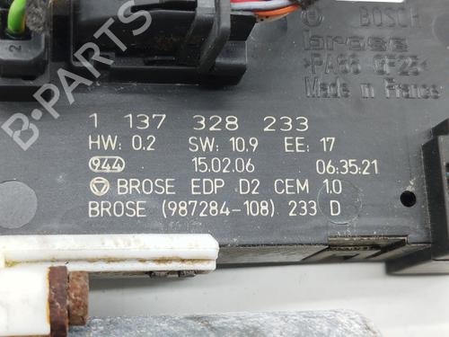 Rudehejsemekanisme Højre foran PEUGEOT 407 (6D_) 2.7 HDi (6DUHZJ, 6DUHZF) | BP28812935C23