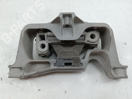 Used Engine mount MERCEDES-BENZ B-CLASS Sports Tourer (W246, W242) [2011-2018]  28954033