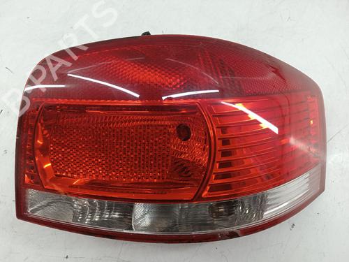 Lampa tylna prawa AUDI A3 (8P1) 2.0 FSI | BP28976363C35 