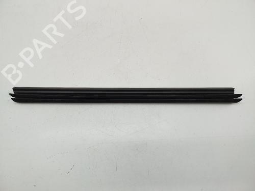 BP28977315O1 main image