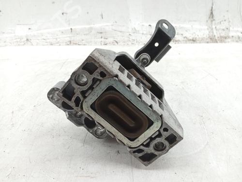 Engine mount VW PASSAT B6 (3C2) 2.0 TDI | BP29012668M89