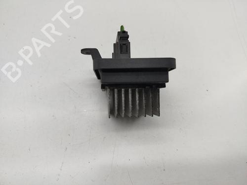 Used Heater resistor PEUGEOT 308 SW II (LC_, LJ_, LR_, LX_, L4_) 1.5 BlueHDi 100 (102 hp) 29012723