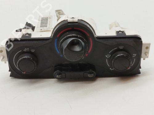 Used Climate control RENAULT MEGANE II Estate (KM0/1_) [2003-2012]  29156130