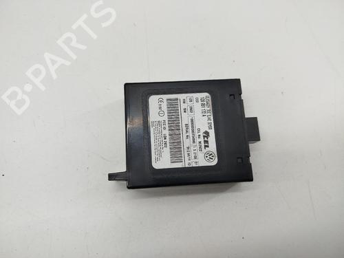 Used Fuse box VW EOS (1F7, 1F8) [2006-2015]  29274118