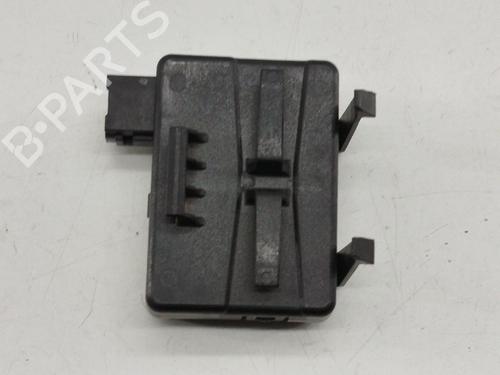 Fuse box OPEL ASTRA K (B16) 1.6 CDTi (68) | BP29291581E1 