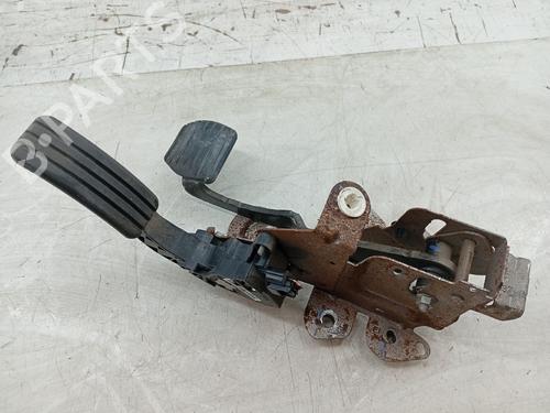 Used Pedal RENAULT MEGANE III Grandtour (KZ0/1) 1.5 dCi (KZ09, KZ0D, KZ1G, KZ29, KZ14, KZ1W, KZ10, KZ1F,... (110 hp) 29337423