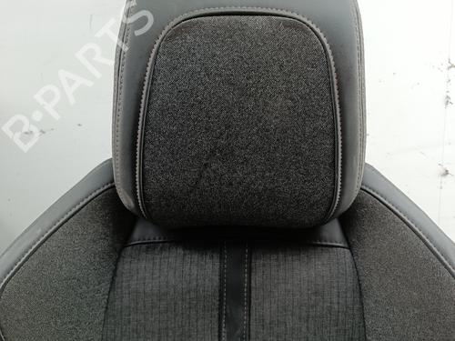 Right front seat PEUGEOT 3008 II SUV (MC_, MR_, MJ_, M4_) 1.5 BlueHDi 130 | BP29356174C16