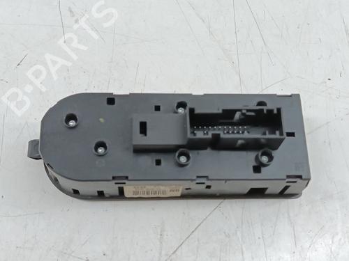Fensterheberschalter links vorne für OPEL ASTRA H GTC (A04) 1.3 CDTI (L08) (90 hp) 29403602
