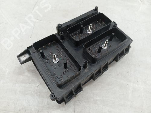 Used Fuse box OPEL ASTRA H GTC (A04) 1.3 CDTI (L08) (90 hp) 29405589