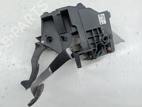 Used Pedal SMART FORFOUR Hatchback (453) 1.0 (453.042, 453.043) (71 hp) 29447828