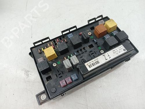 Fuse box OPEL ASTRA H GTC (A04) 1.7 CDTi (L08) | BP29483262E1