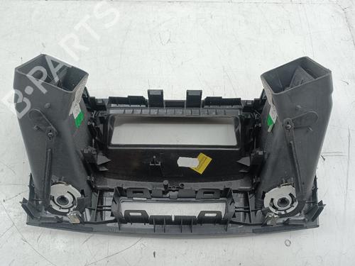 Used Display monitor OPEL INSIGNIA A (G09) 2.0 CDTI (68) (131 hp) 29629675