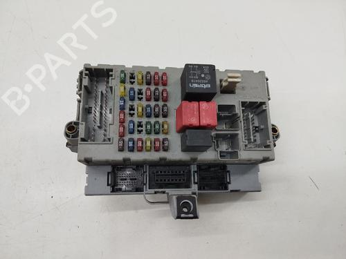 Used Fuse box FIAT PUNTO (188_) 1.2 16V 80 (188.233, .235, .253, .255, .333, .353, .639,... (80 hp) 29639012