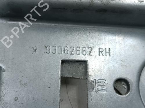 Lève-vitre avant droit OPEL MERIVA A MPV (X03) 1.3 CDTI (E75) | BP29726103C23